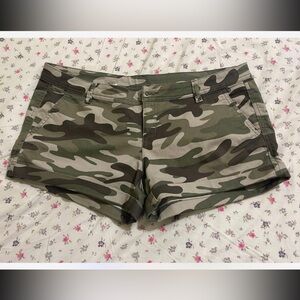 Women’s shorts